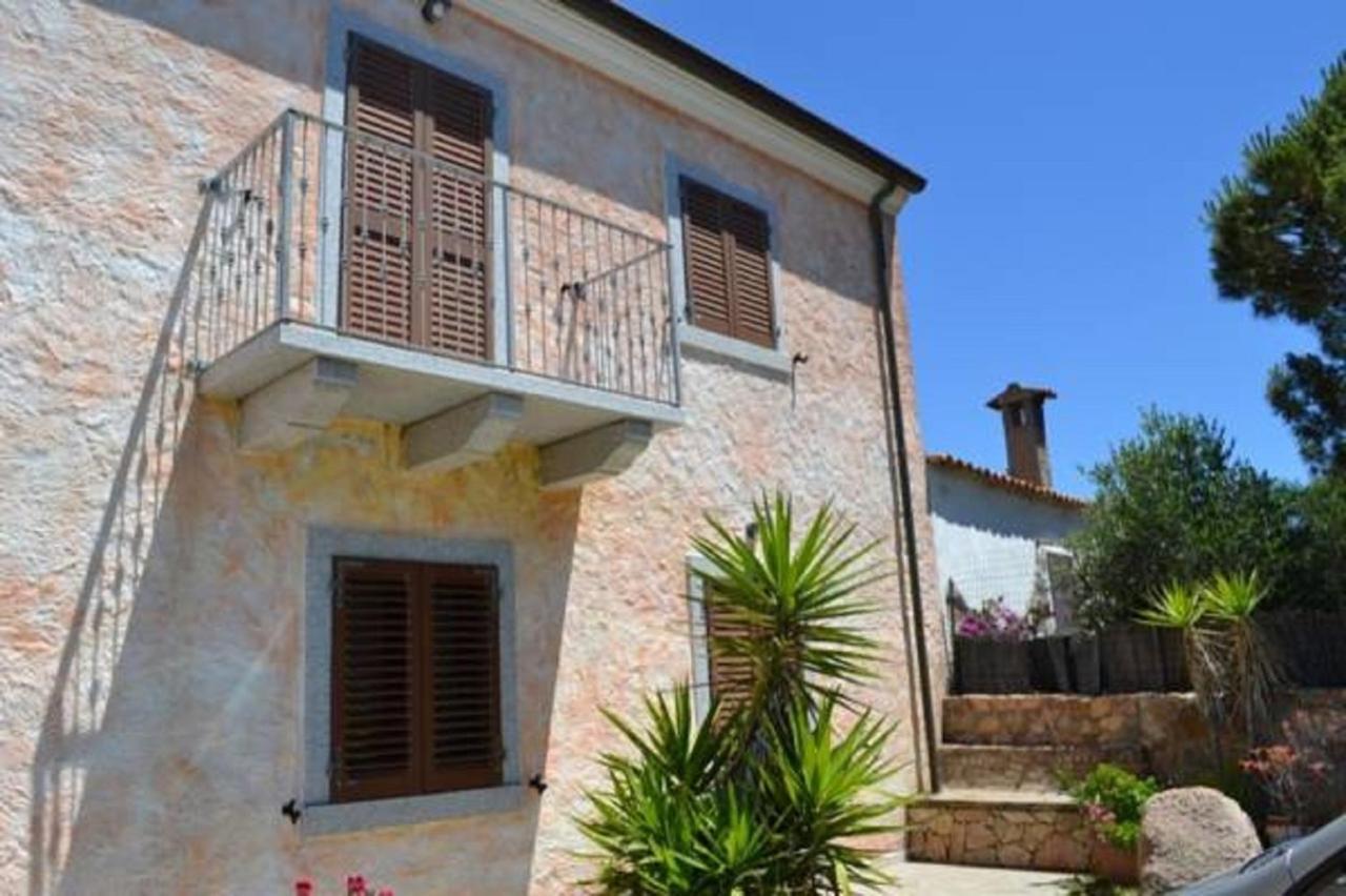 Agriturismo Lu Stabbiacciu Aglientu Exteriér fotografie